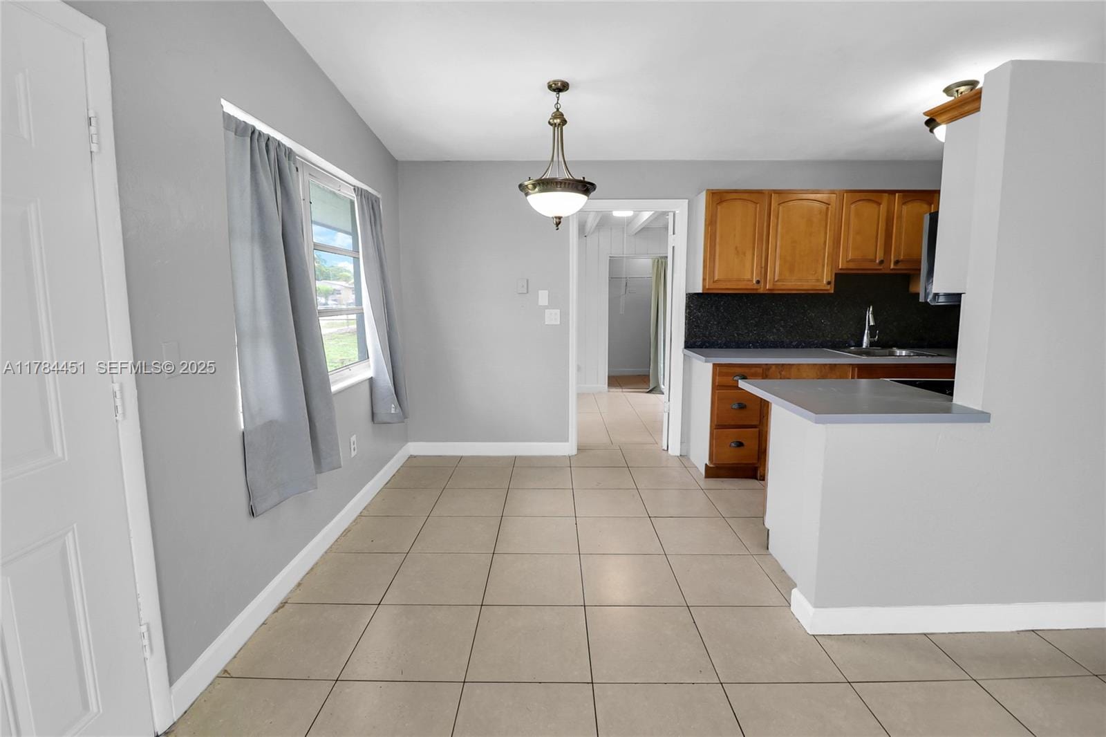 272 NW 30th Terrace, Fort Lauderdale, FL 33311 photo 5
