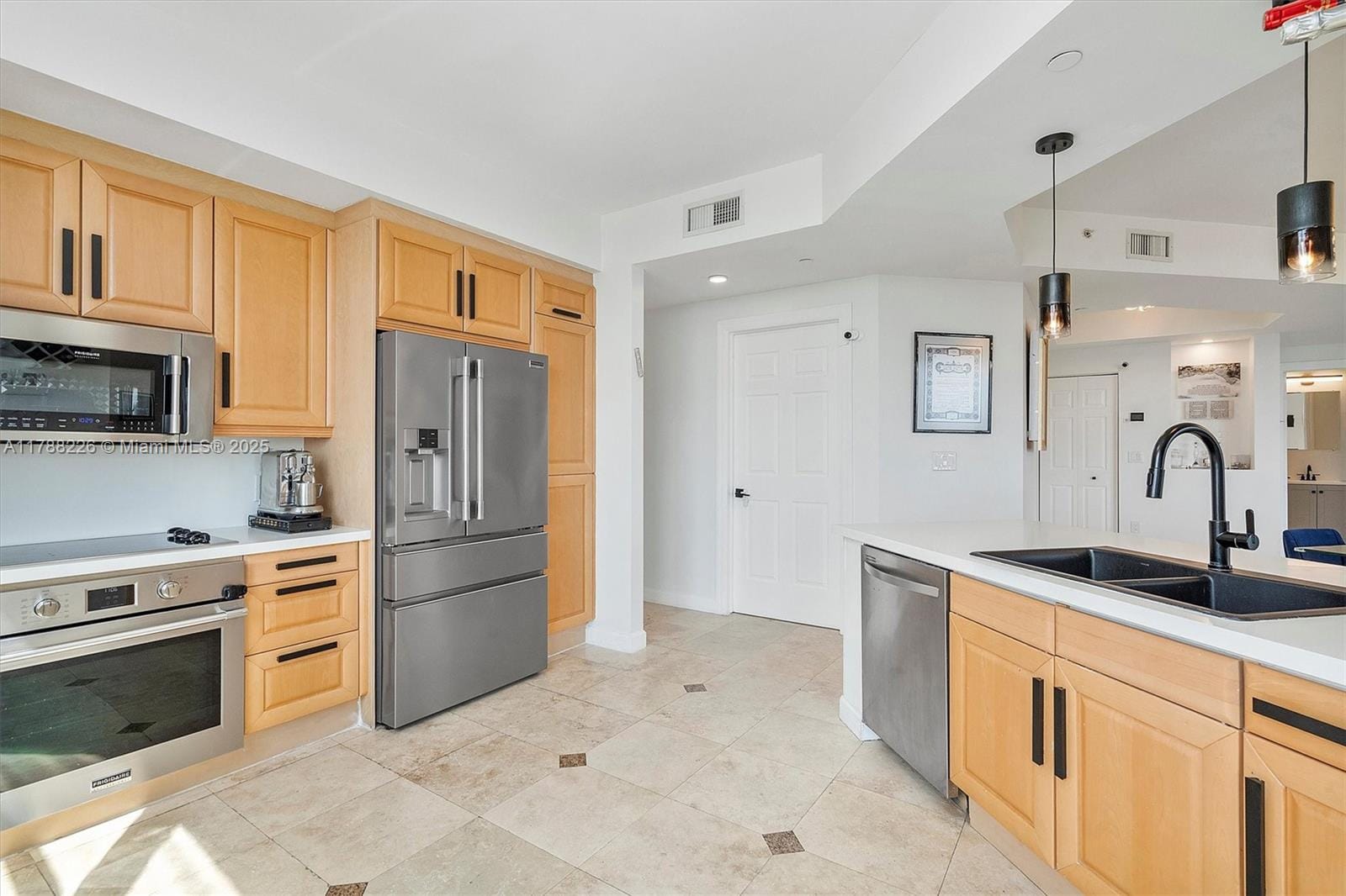 9751 E Bay Harbor Drive 11D — photo 9