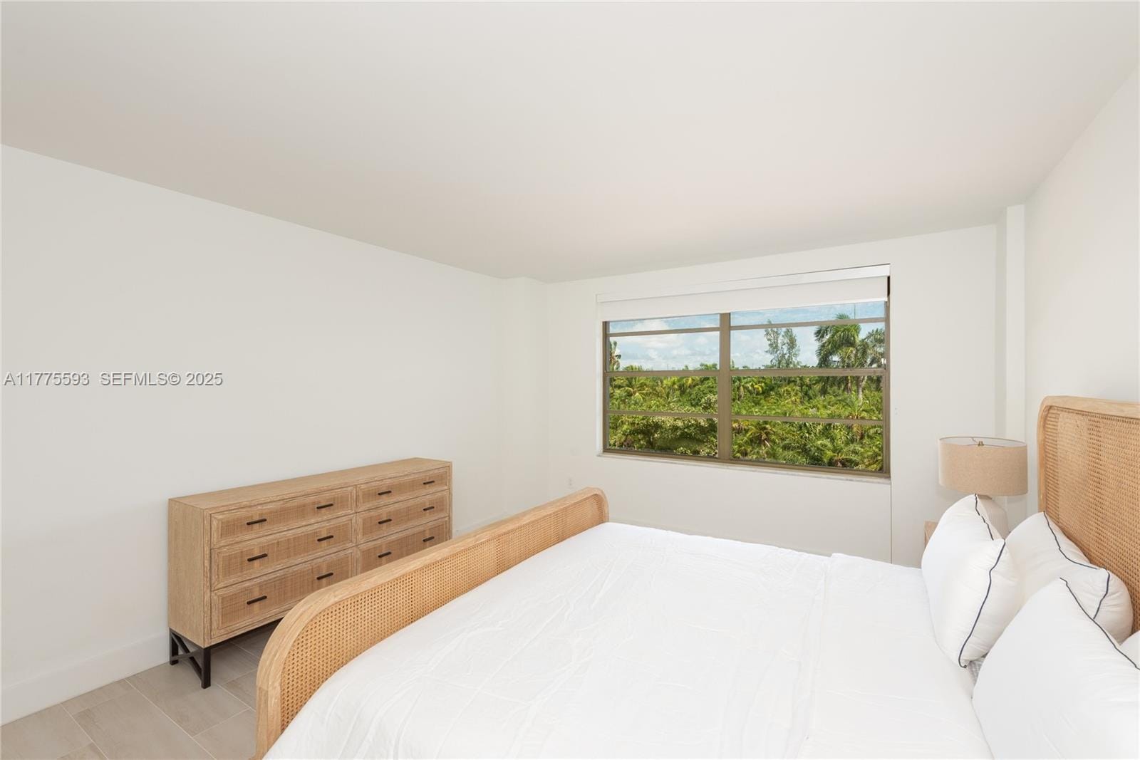 155 Ocean Lane Drive 404, Key Biscayne, FL 33149 photo 11
