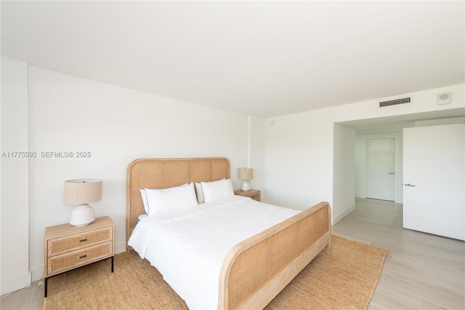 155 Ocean Lane Drive 404, Key Biscayne, FL 33149 photo 12