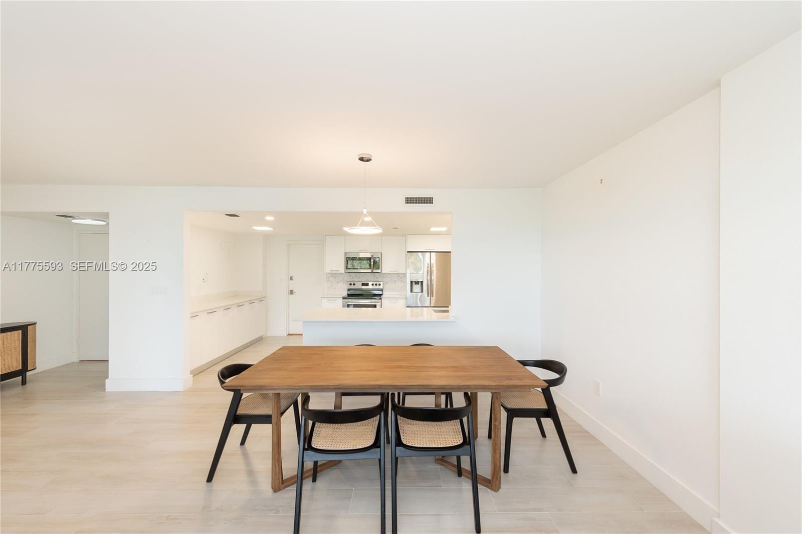 155 Ocean Lane Drive 404, Key Biscayne, FL 33149 photo 7