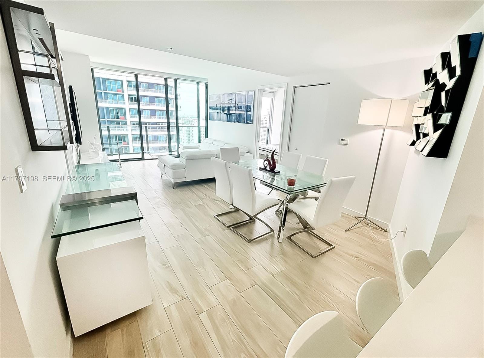 1300 S Miami Avenue 2209, Miami, FL 33130 photo 2