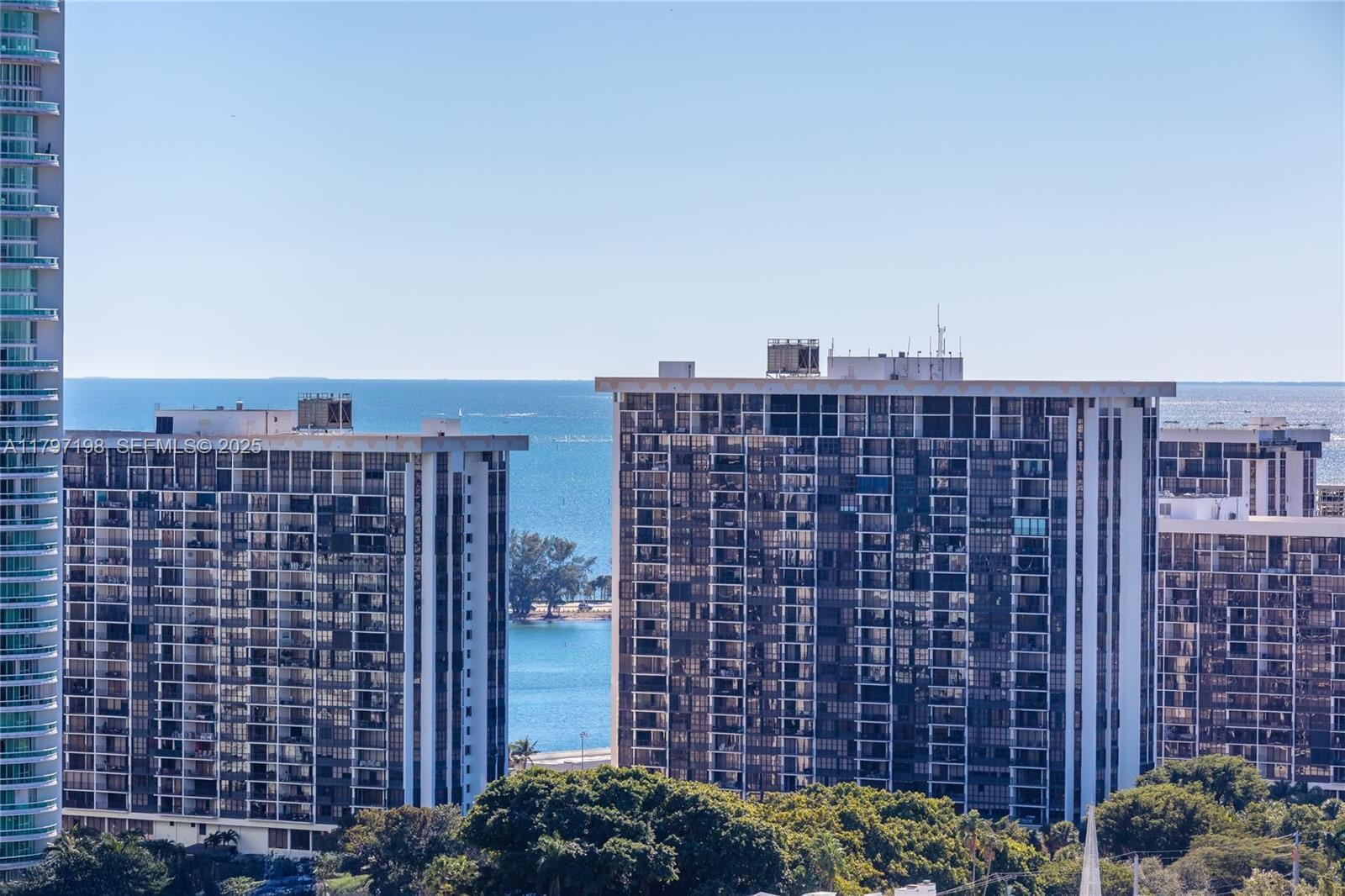 1300 S Miami Avenue 2209, Miami, FL 33130 photo 25