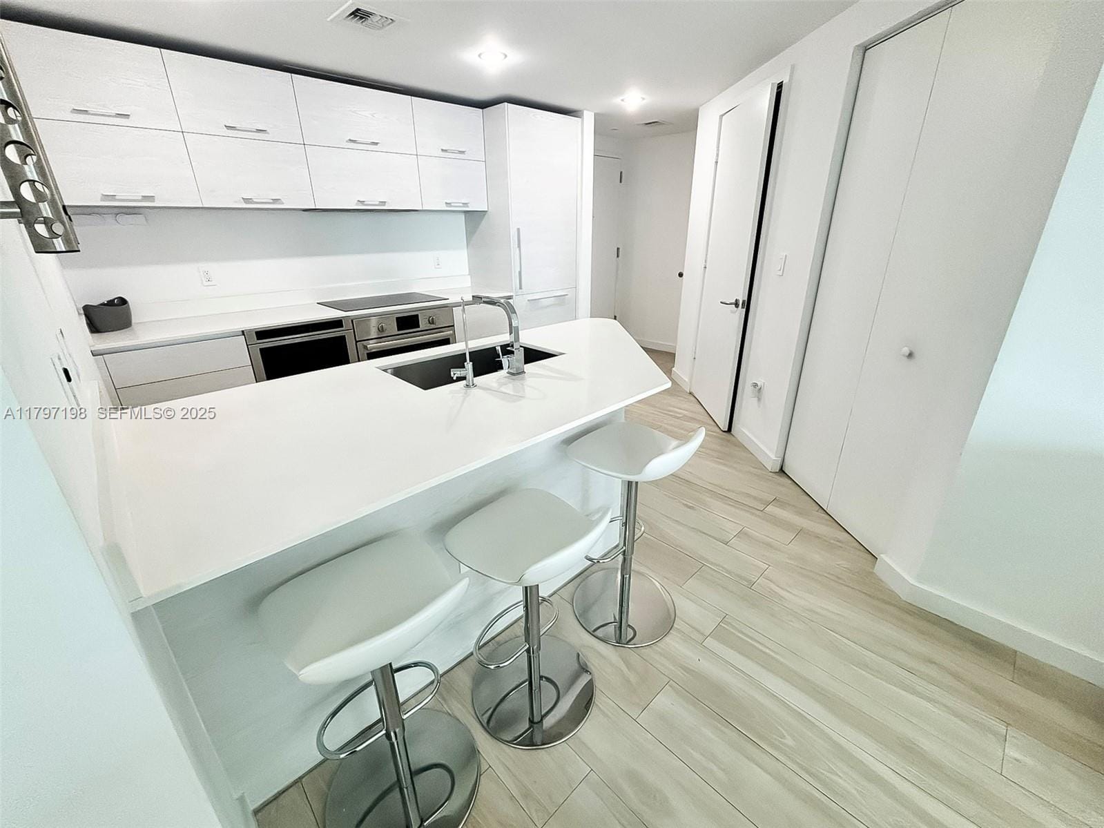1300 S Miami Avenue 2209, Miami, FL 33130 photo 6