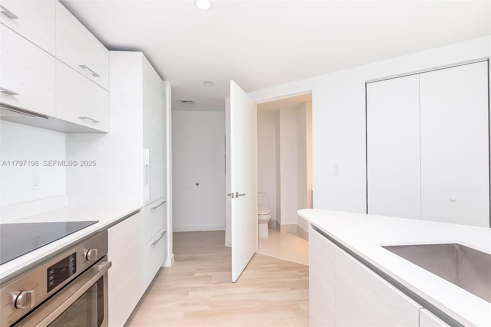 1300 S Miami Avenue 2209, Miami, FL 33130 photo 10