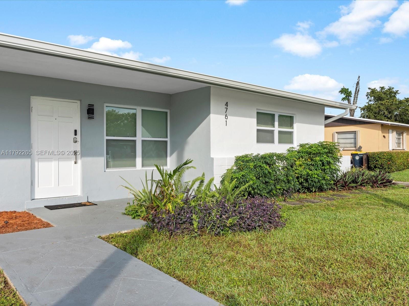 4761 SW 43rd Terrace, Dania Beach, FL 33314 photo 4