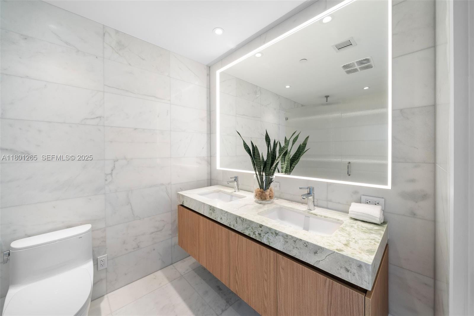 500 Alton Road 2404, Miami Beach, FL 33139 photo 15