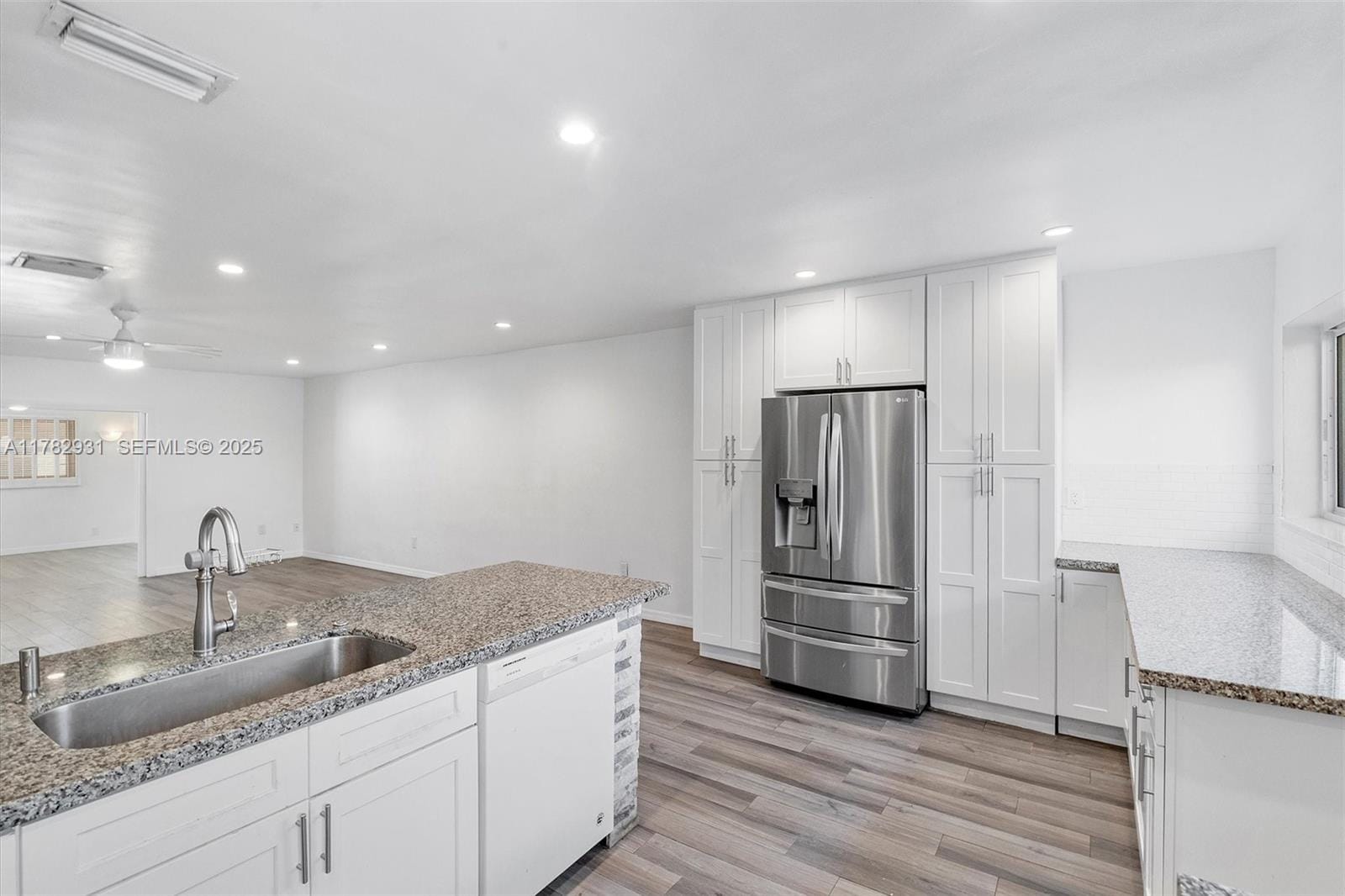 7360 Gary Avenue, Miami Beach, FL 33141 photo 3