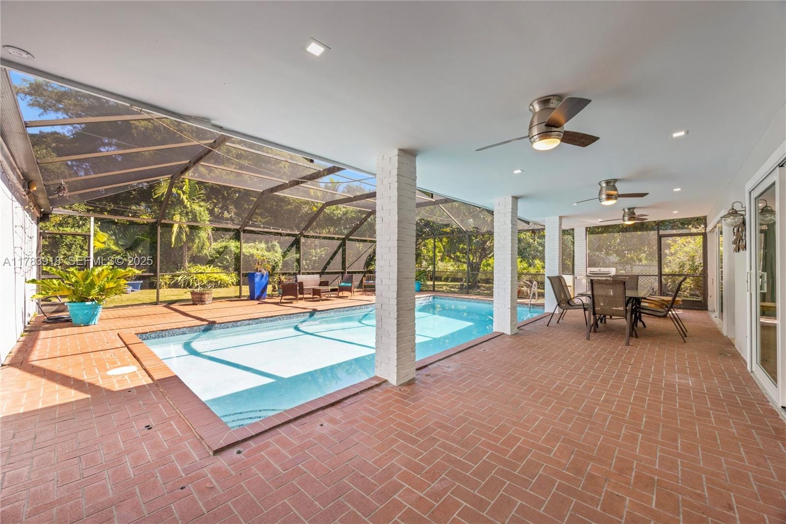 9401 SW 69th Court, Pinecrest, FL 33156 photo 11