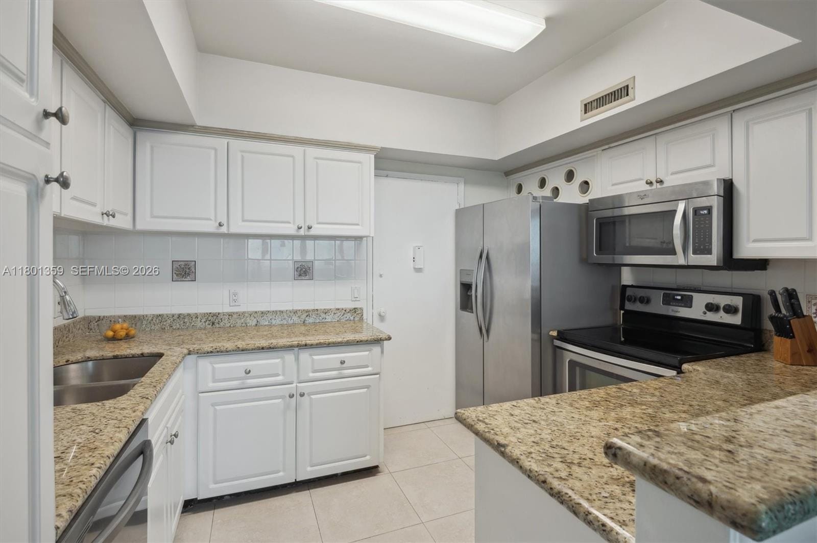 3505 S Ocean Drive 420 — photo 2