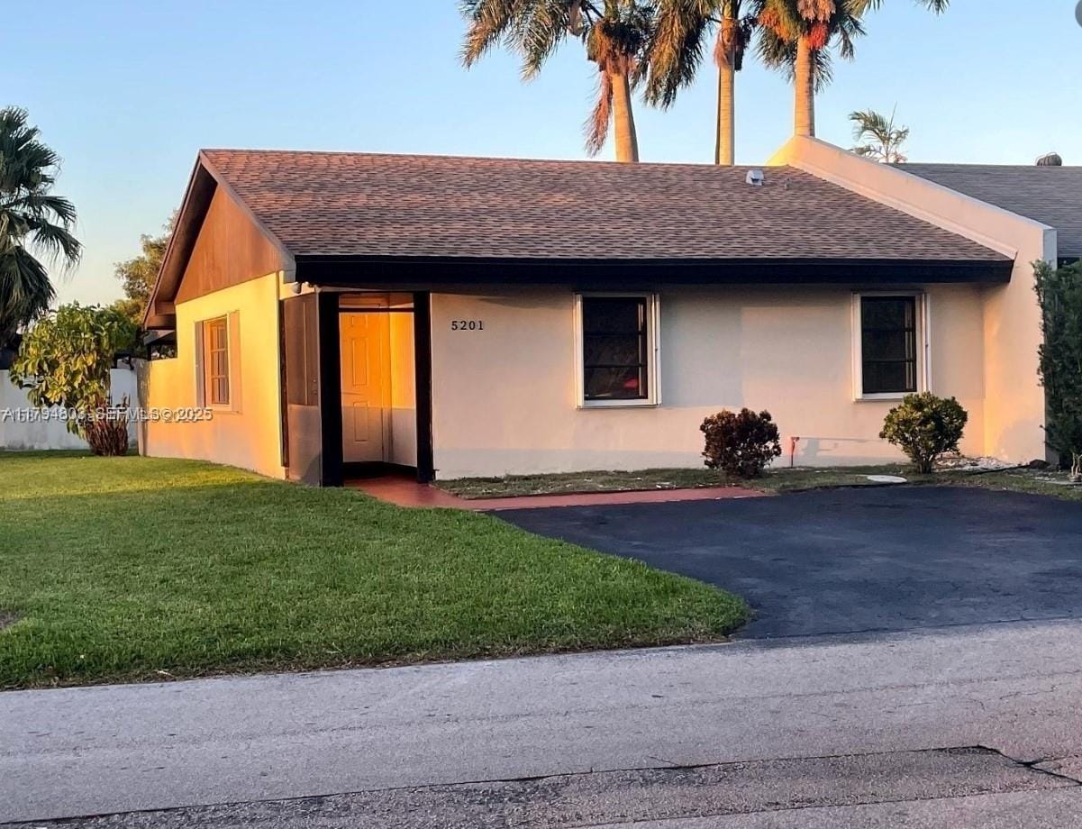 5201 SW 139th Court, Miami, FL 33175