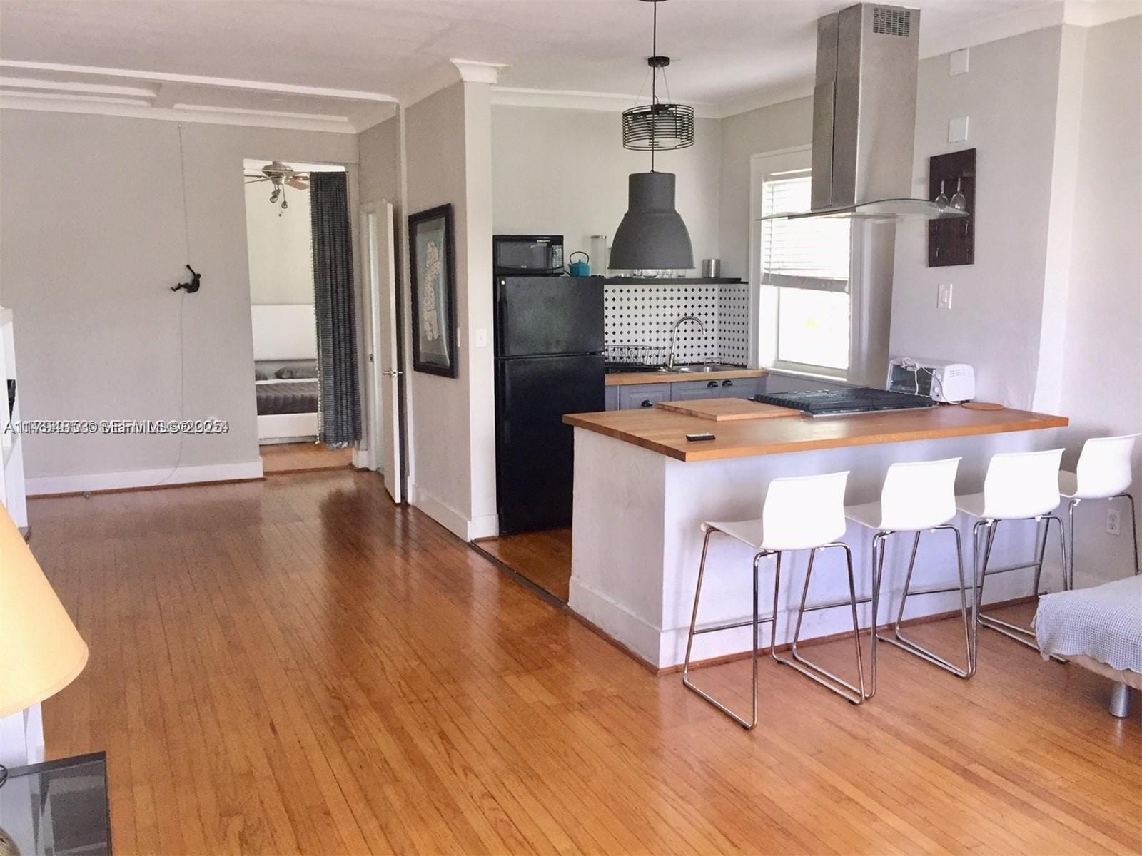 1611 Michigan Avenue 19 — photo 2