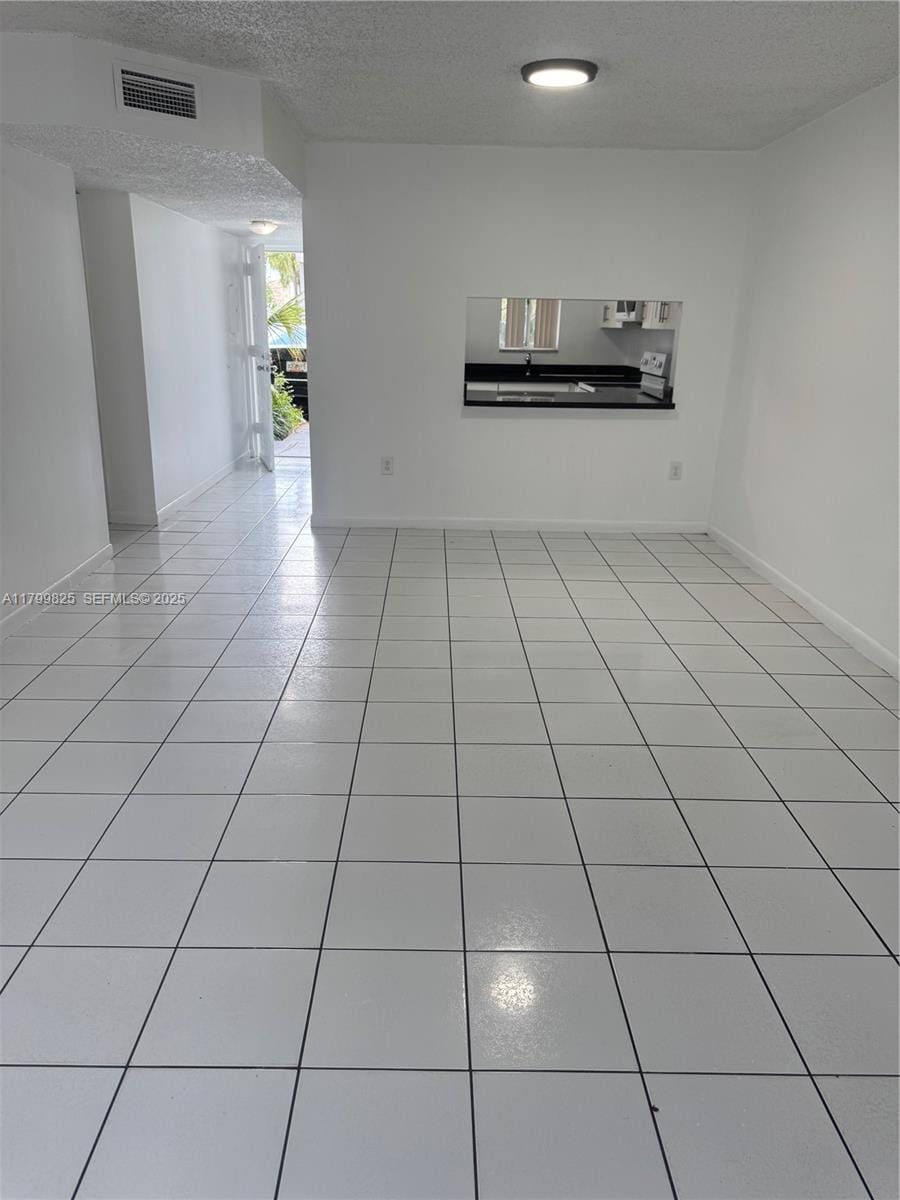 2710 W 76th Street 103, Hialeah, FL 33016 photo 2