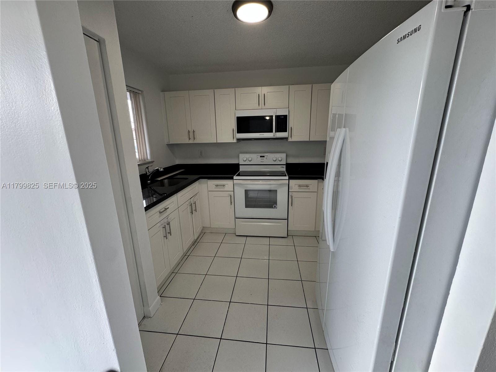 2710 W 76th Street 103, Hialeah, FL 33016 photo 3