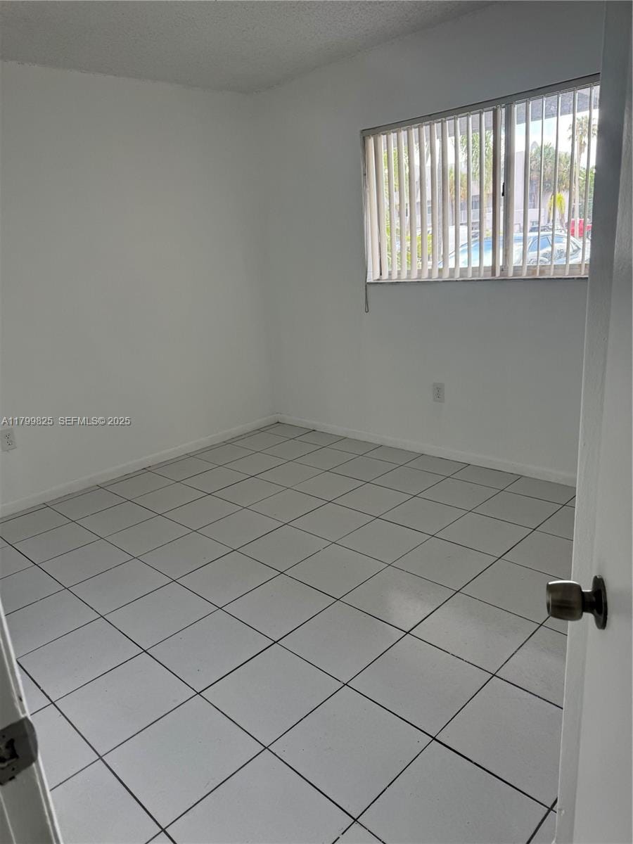 2710 W 76th Street 103, Hialeah, FL 33016 photo 6