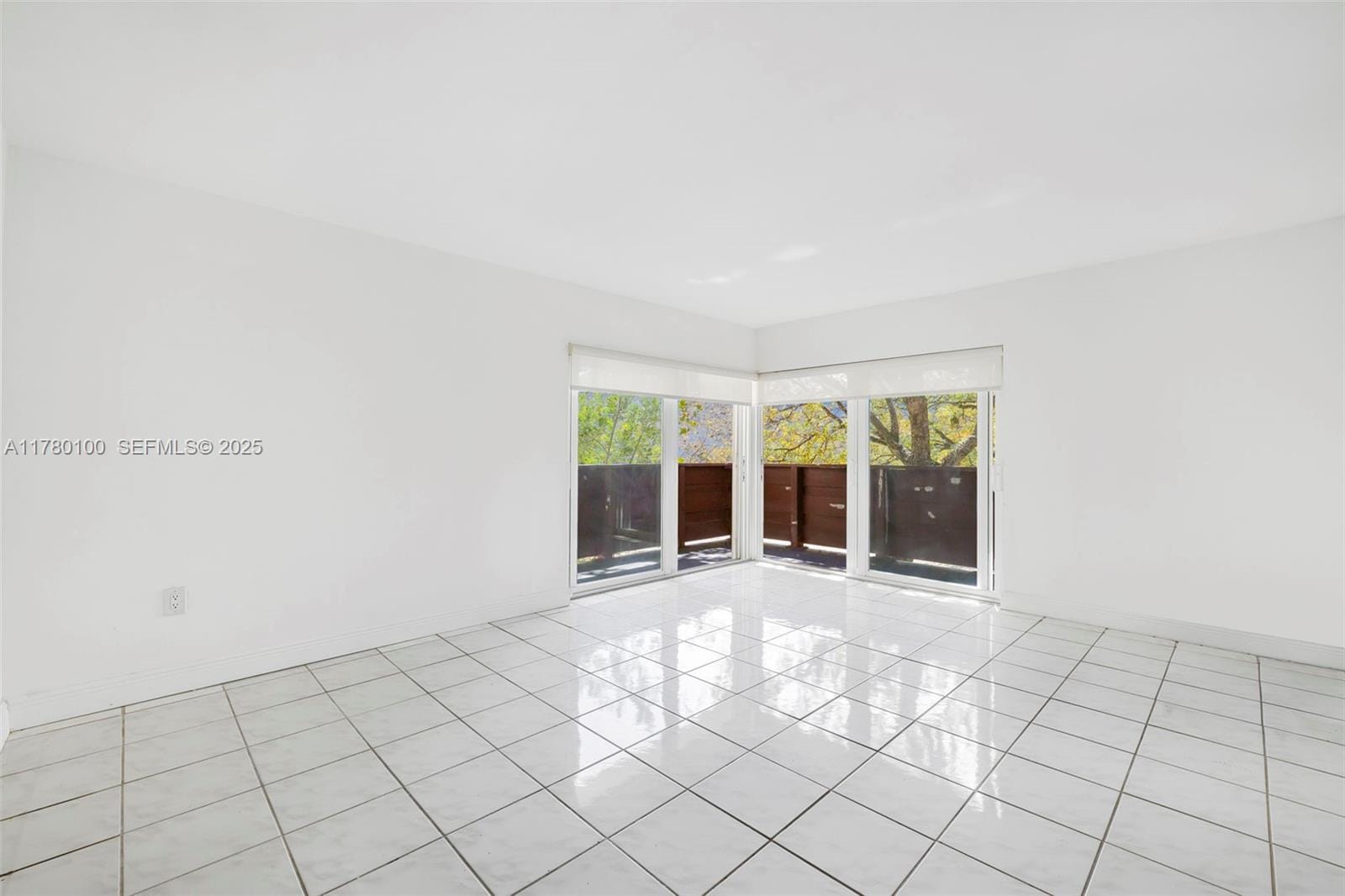1205 Mariposa Avenue 306, Coral Gables, FL 33146 photo 13