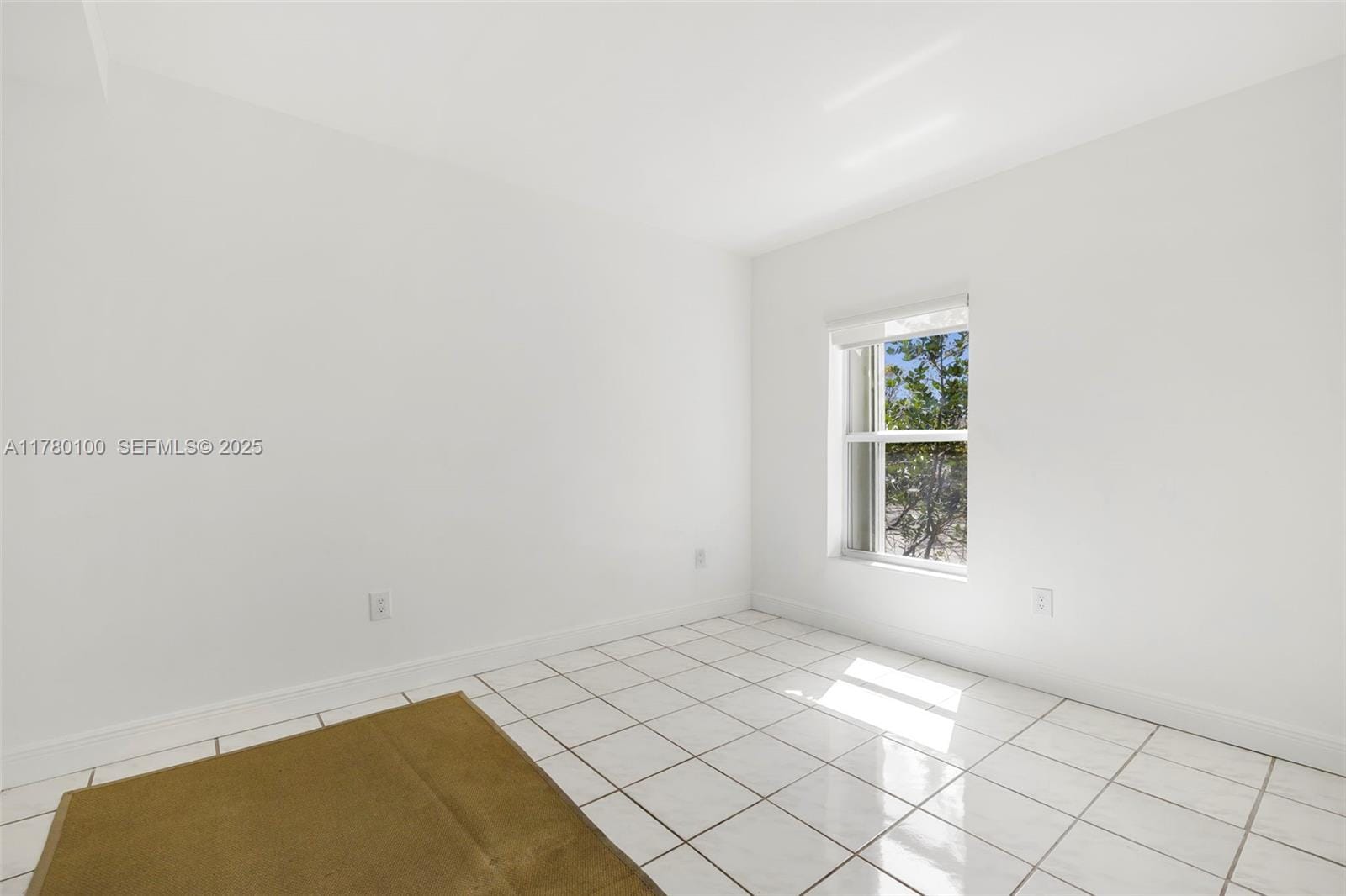 1205 Mariposa Avenue 306, Coral Gables, FL 33146 photo 23