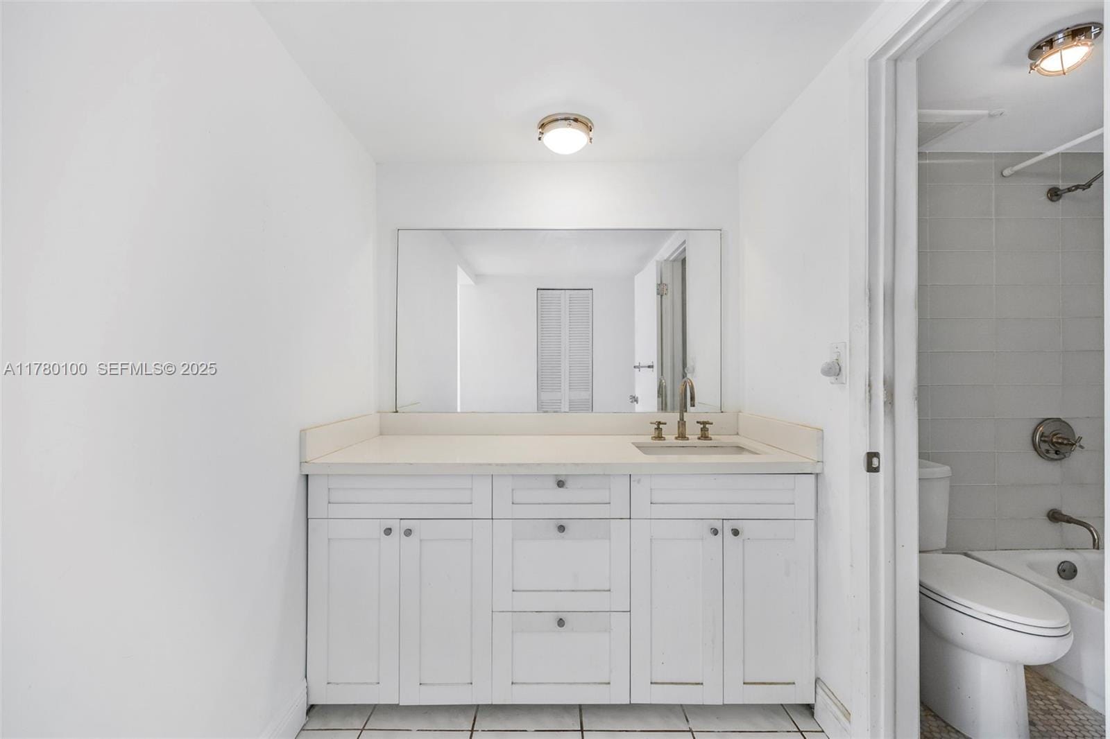 1205 Mariposa Avenue 306, Coral Gables, FL 33146 photo 25
