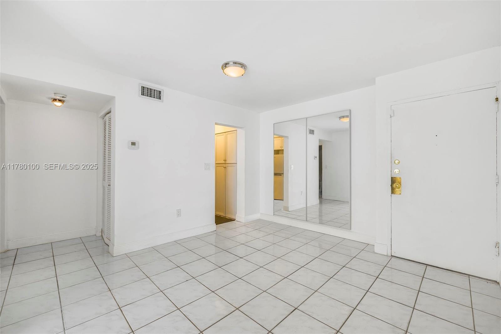 1205 Mariposa Avenue 306, Coral Gables, FL 33146 photo 9