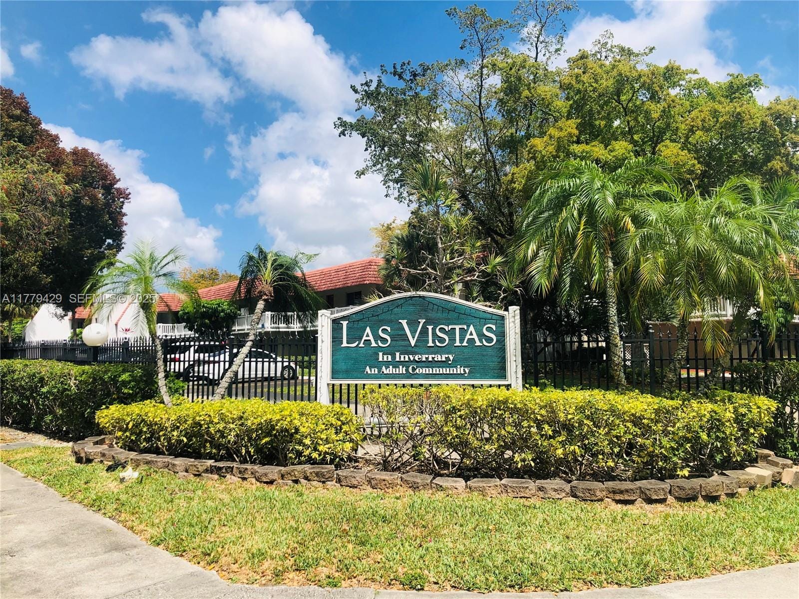 3776 Inverrary Boulevard 205R, Lauderhill, FL 33319