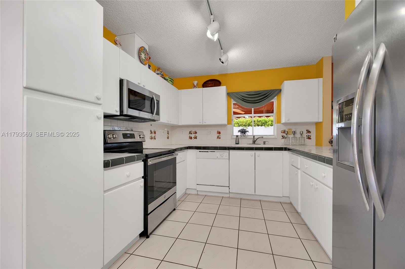 13230 NW 10th Street, Miami, FL 33182 photo 22