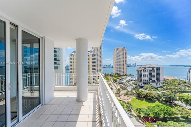801 Brickell Key Boulevard 1911, sold in Courts Brickell Key Condo, Miami, FL