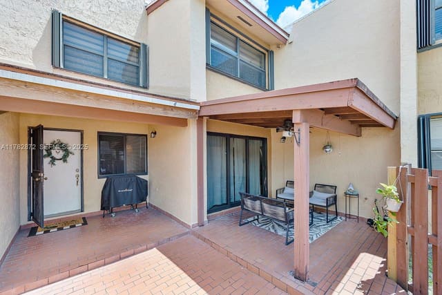 241 W Park Drive 5-103, sold in Indian Summer Vilg Condo, Miami, FL