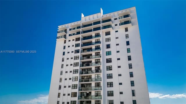 2301 S Ocean Drive 1107, Hollywood, FL 33019