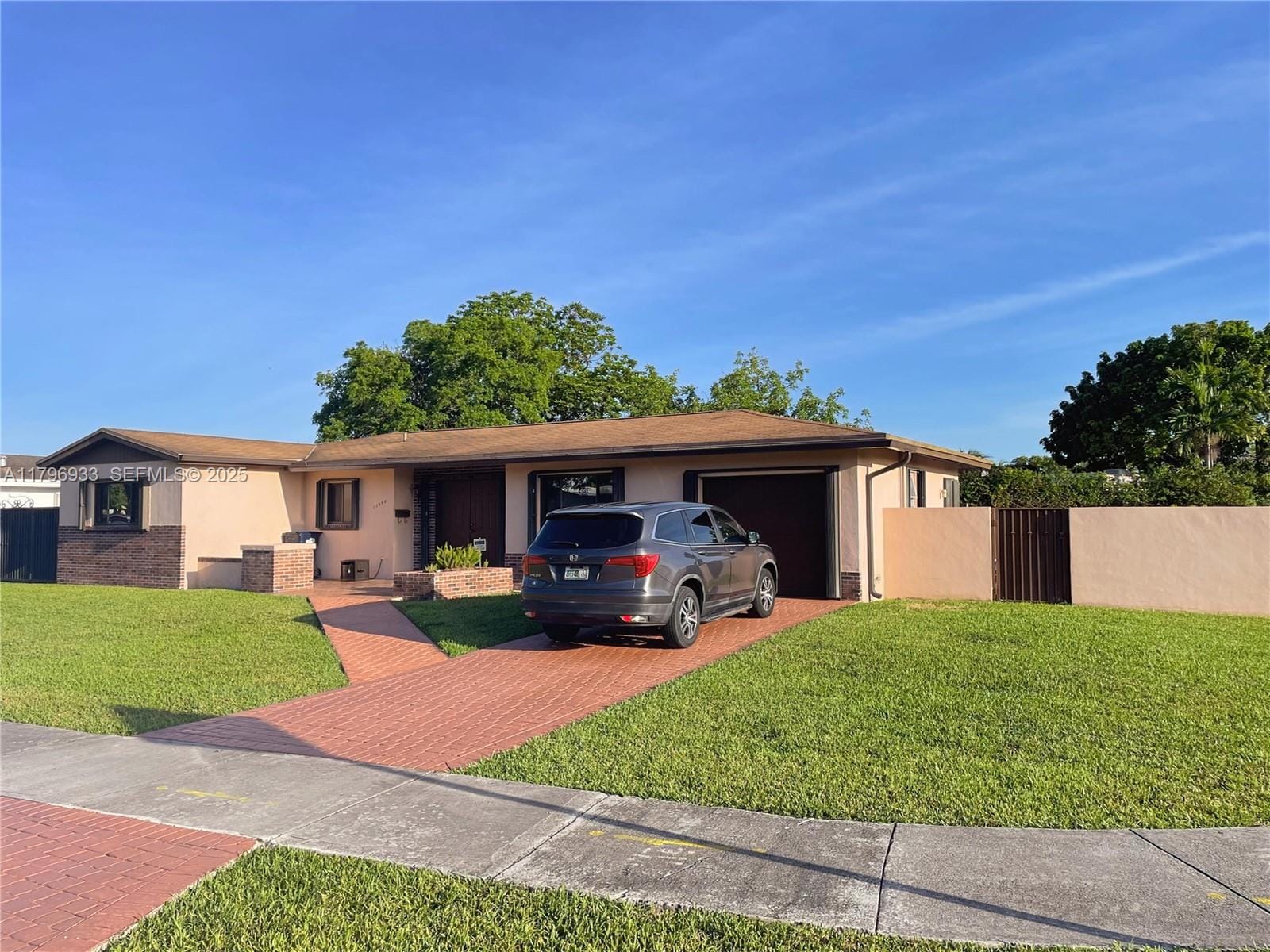 11990 SW 26th Terrace, Miami, FL 33175 photo 2