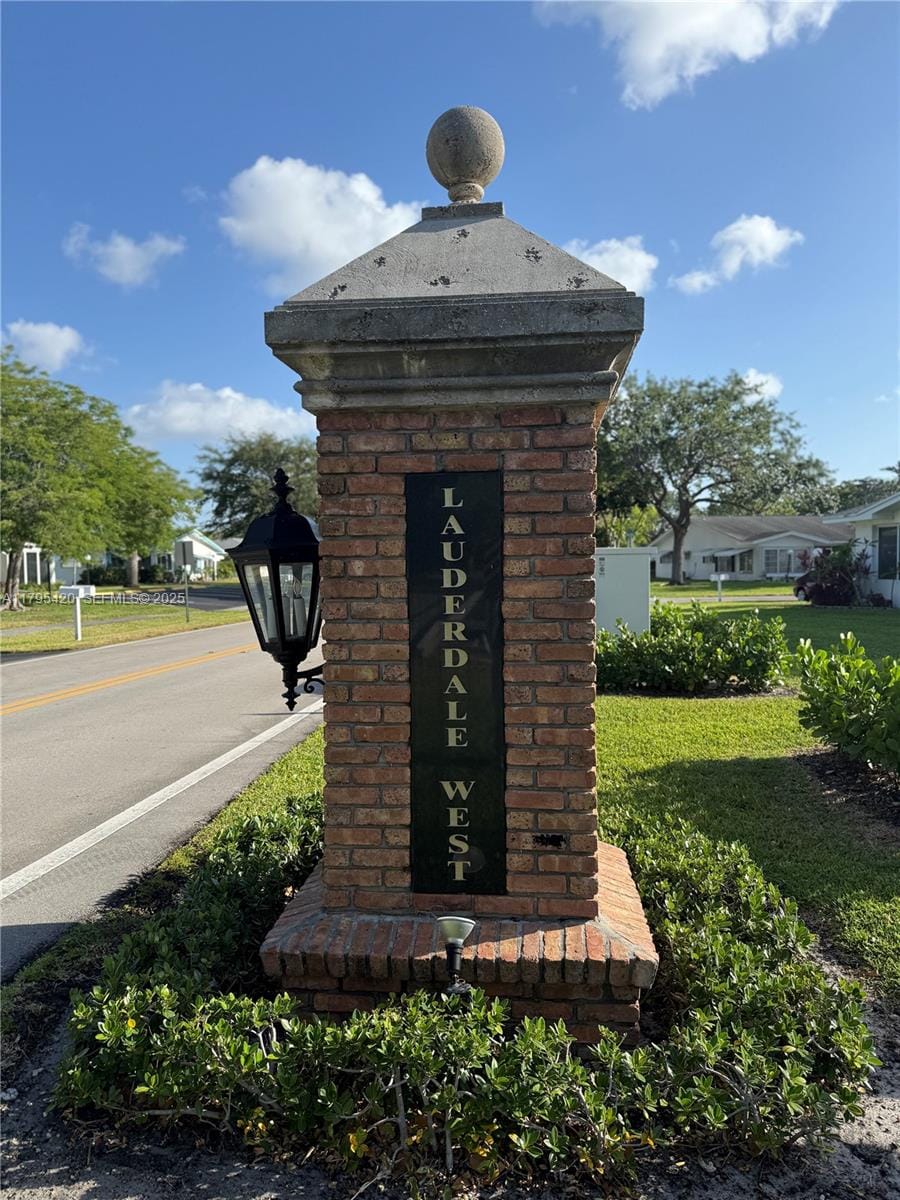 1250 NW 85th Avenue, Plantation, FL 33322