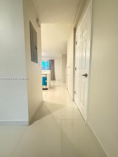 933 NE 42nd Place — photo 3