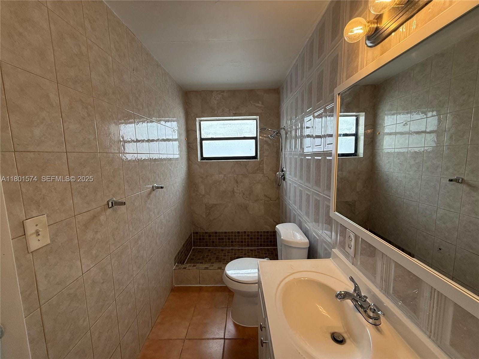 1100 NE 151st Terrace, North Miami Beach, FL 33162 photo 20