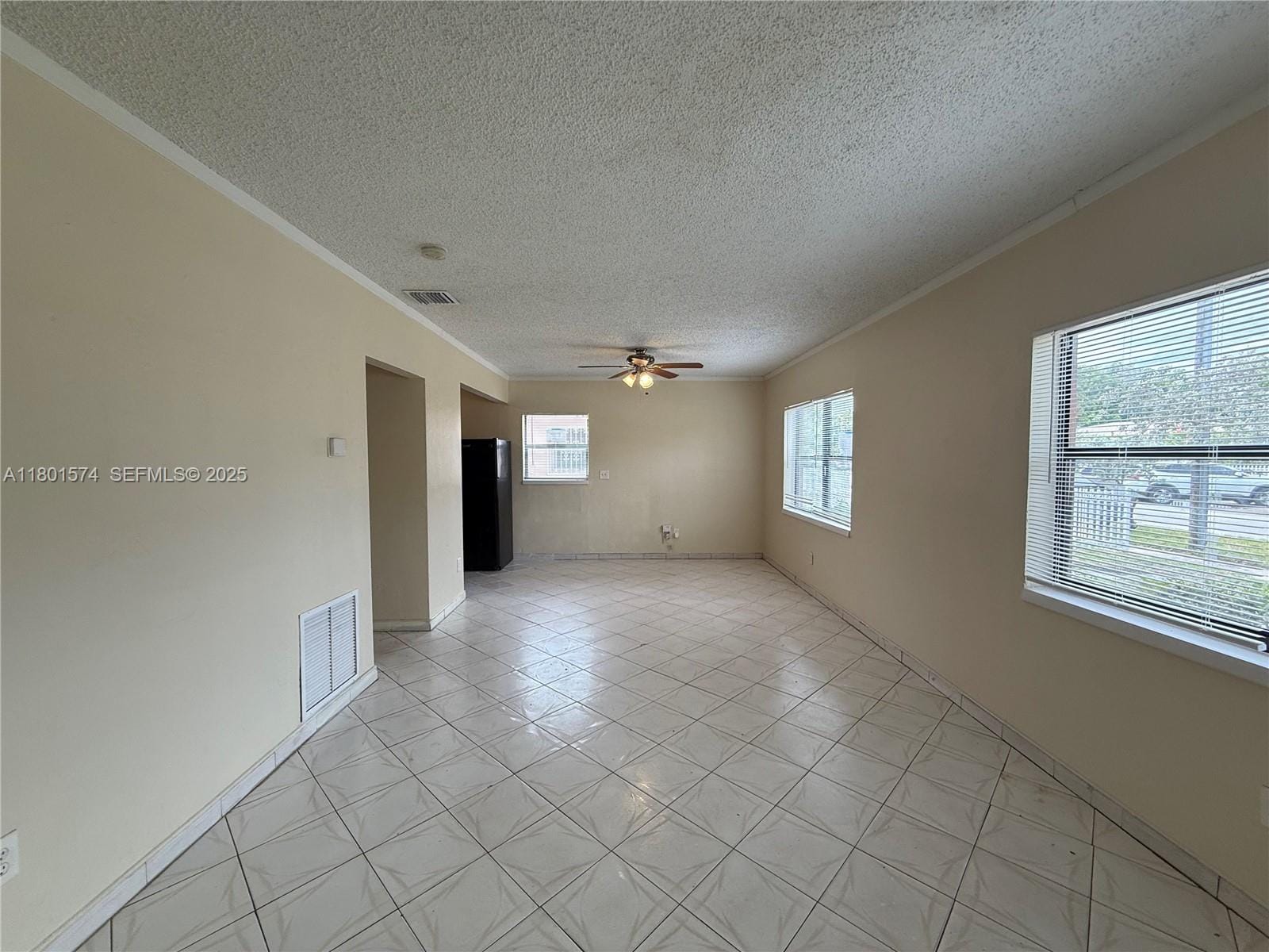 1100 NE 151st Terrace — photo 6