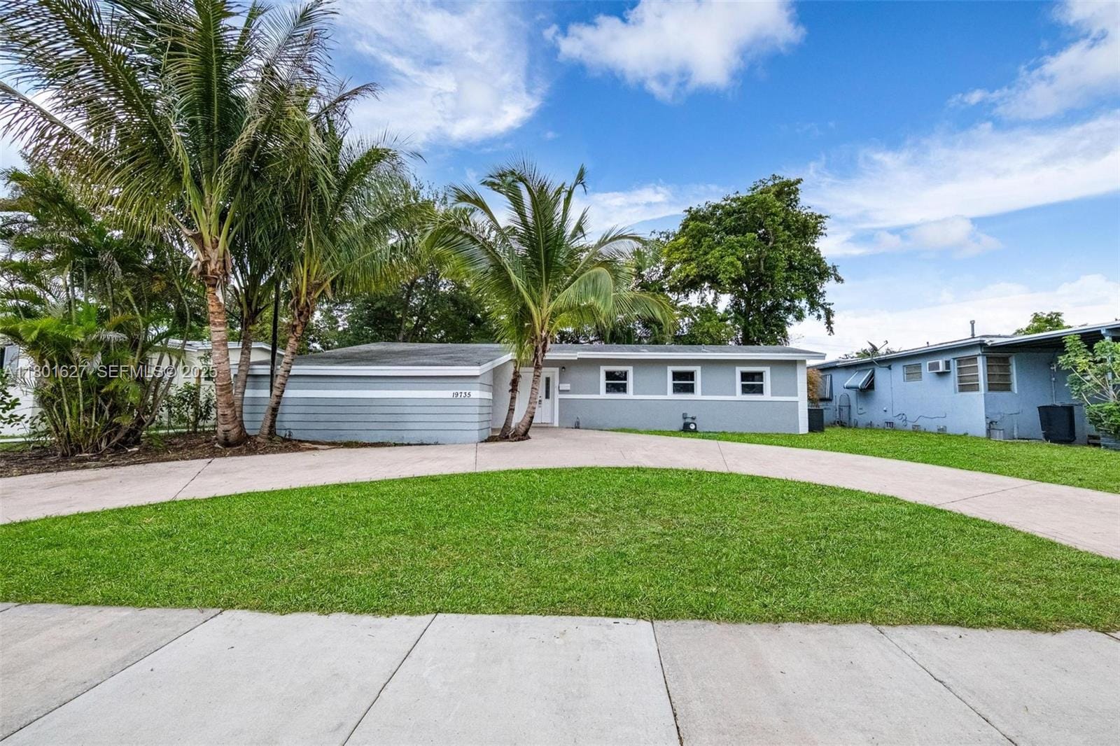 19735 NE 12th Avenue, Miami, FL 33179 photo 1