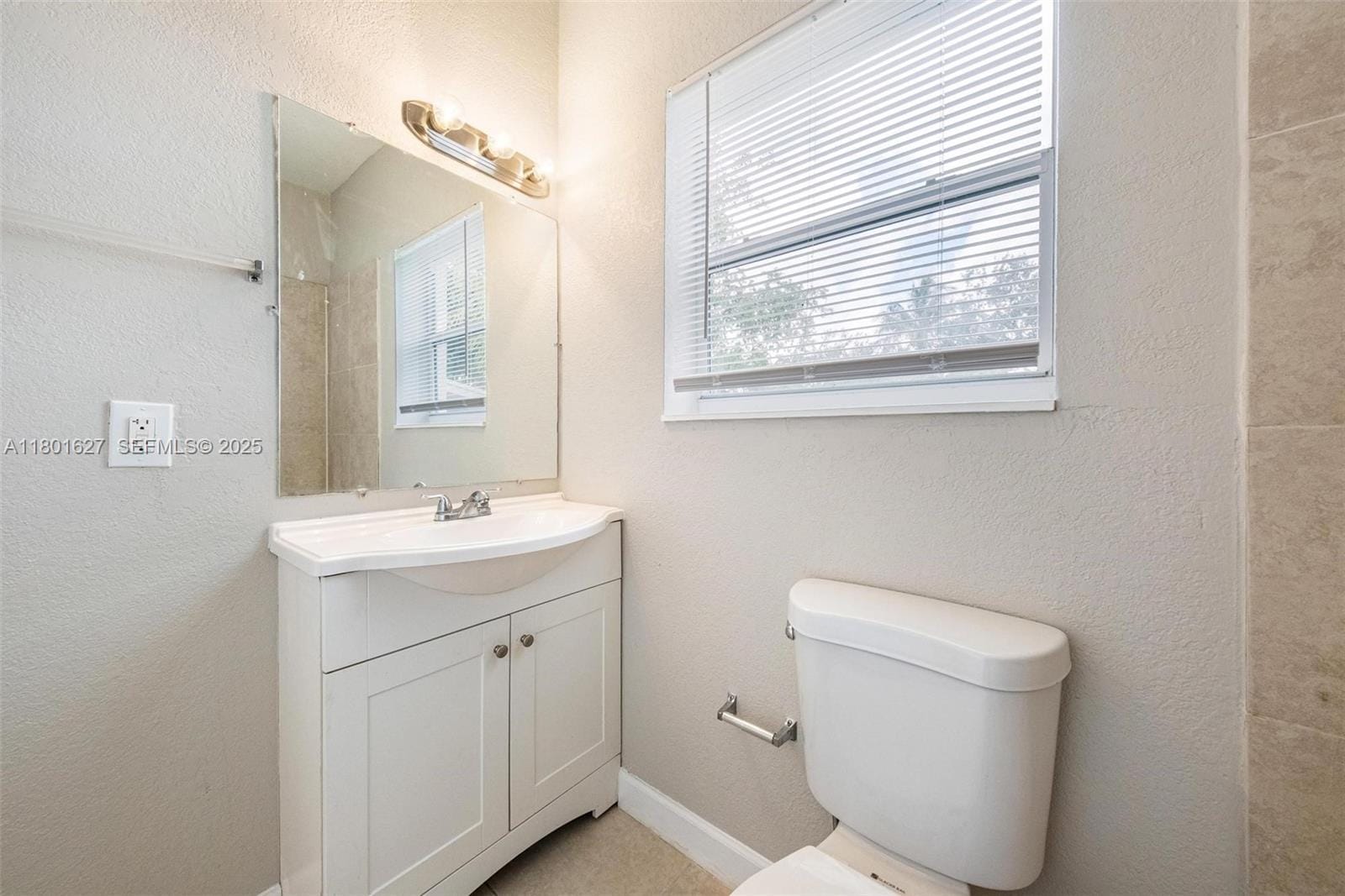 19735 NE 12th Avenue, Miami, FL 33179 photo 23