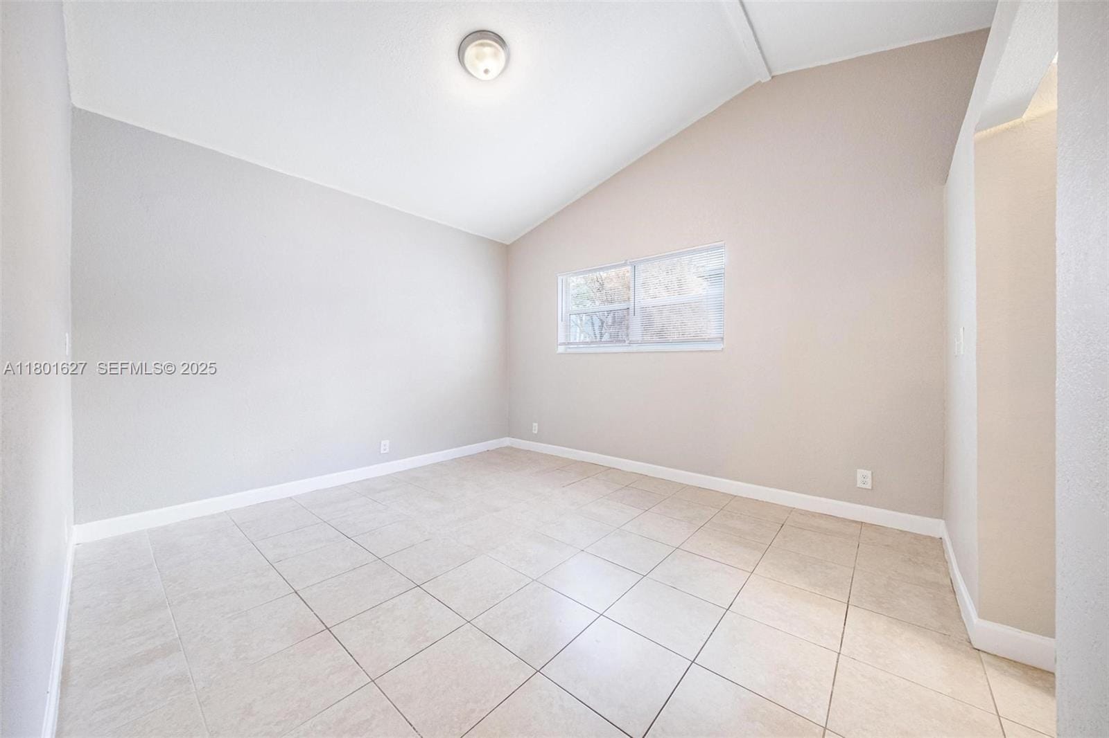 19735 NE 12th Avenue, Miami, FL 33179 photo 24