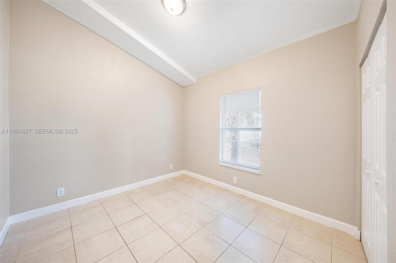 19735 NE 12th Avenue, Miami, FL 33179 photo 30