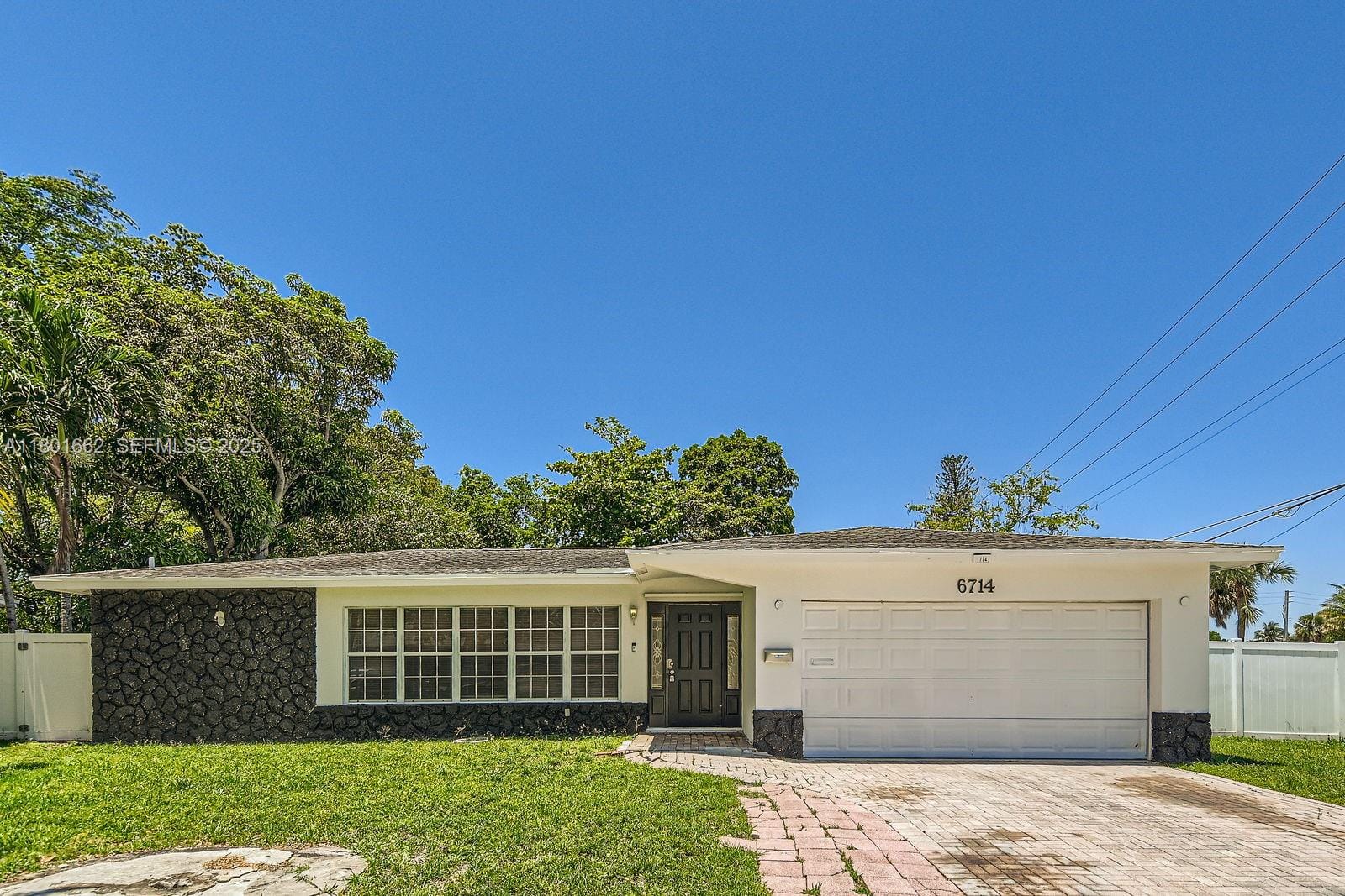 6714 Boulevard Of Champions, North Lauderdale, FL 33068 photo 2