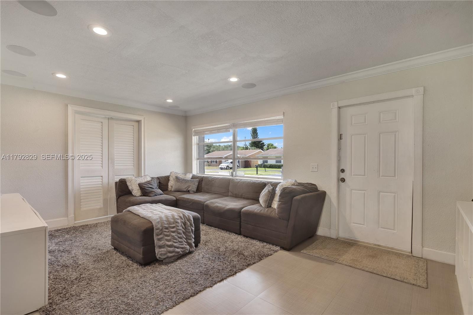 11450 NW 45th Place, Sunrise, FL 33323 photo 4