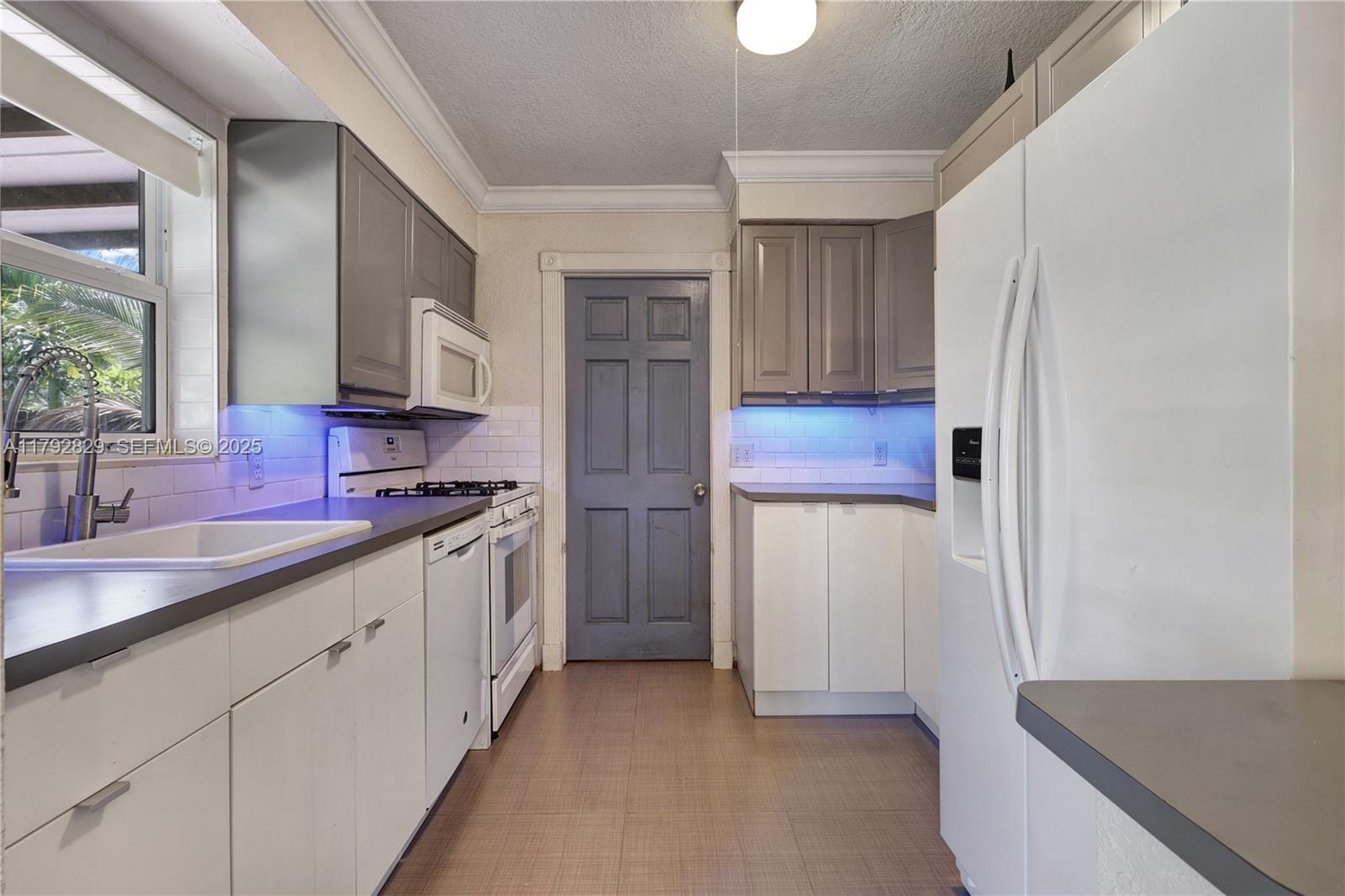 11450 NW 45th Place, Sunrise, FL 33323 photo 6
