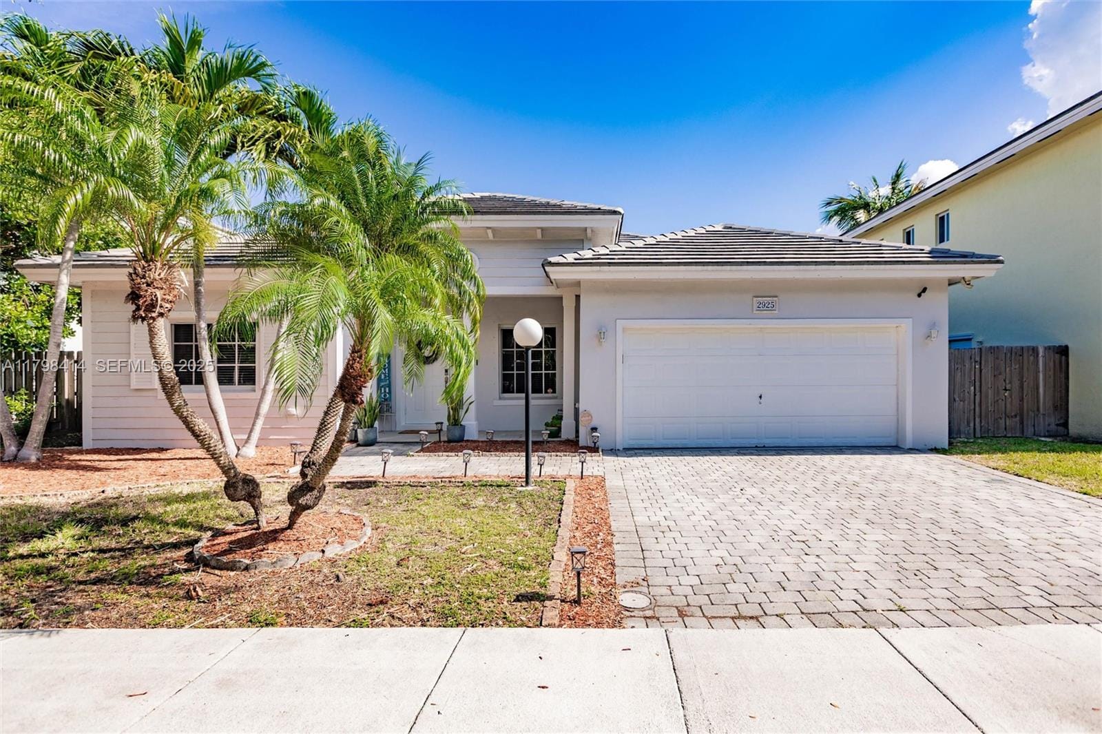2925 NE 4th Street, Homestead, FL 33033 photo 2