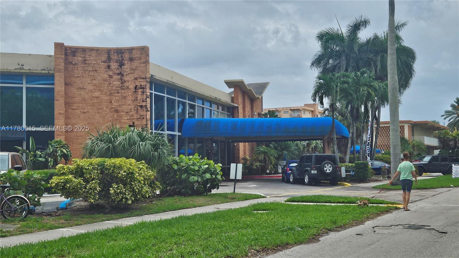 26 Diplomat Parkway 2259 — photo 4