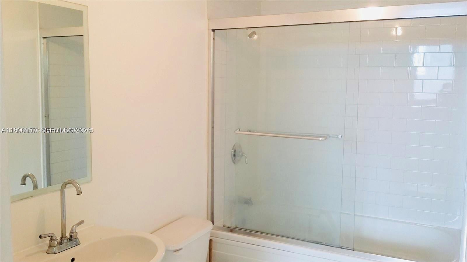 690 SW 1st Court 1227, Miami, FL 33130 photo 16