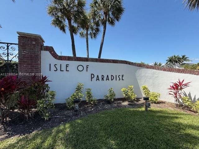 450 E Paradise Isle Boulevard 208, Hallandale Beach, FL 33009