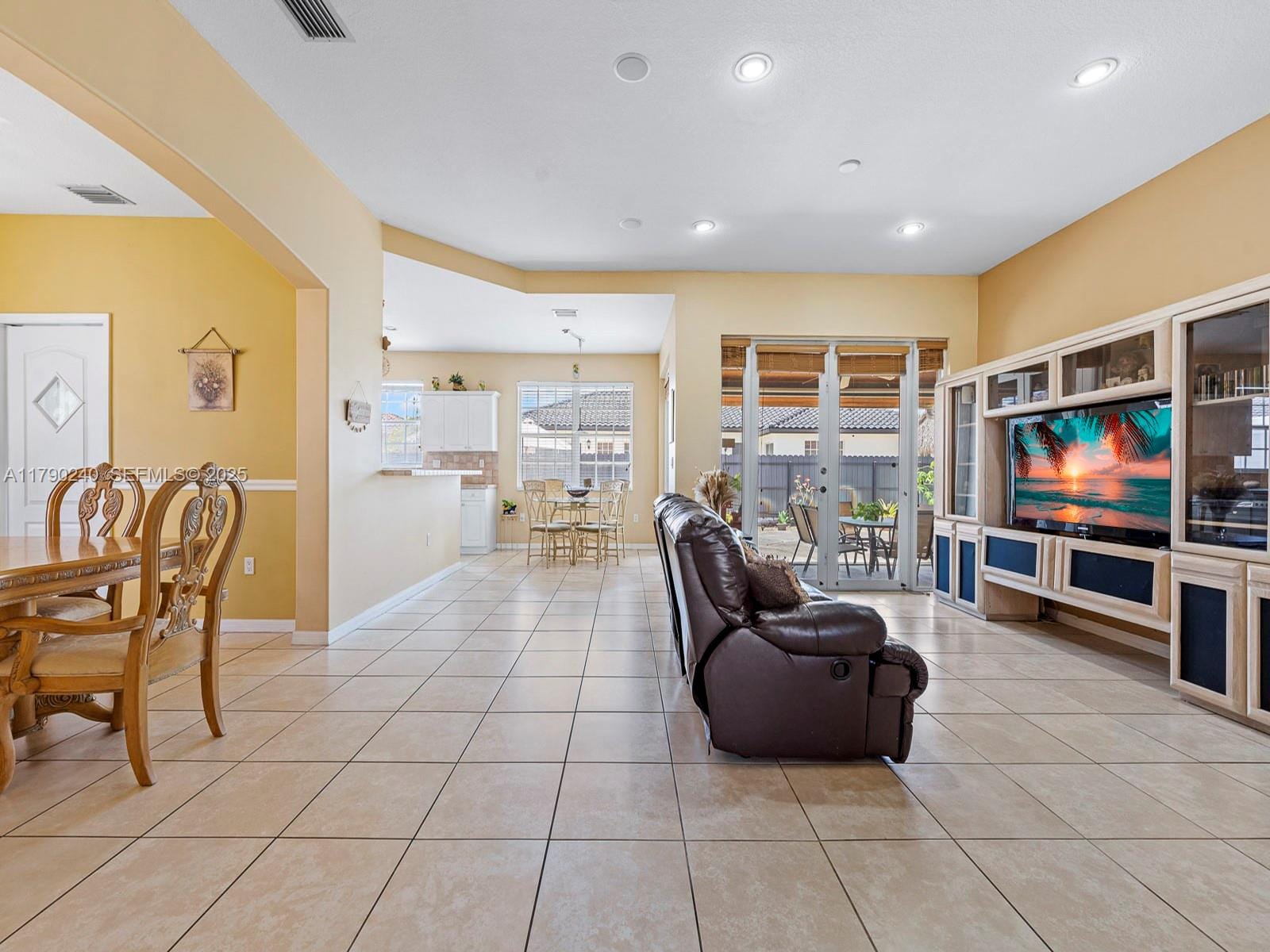 16218 SW 48th Terrace, Miami, FL 33185 photo 6