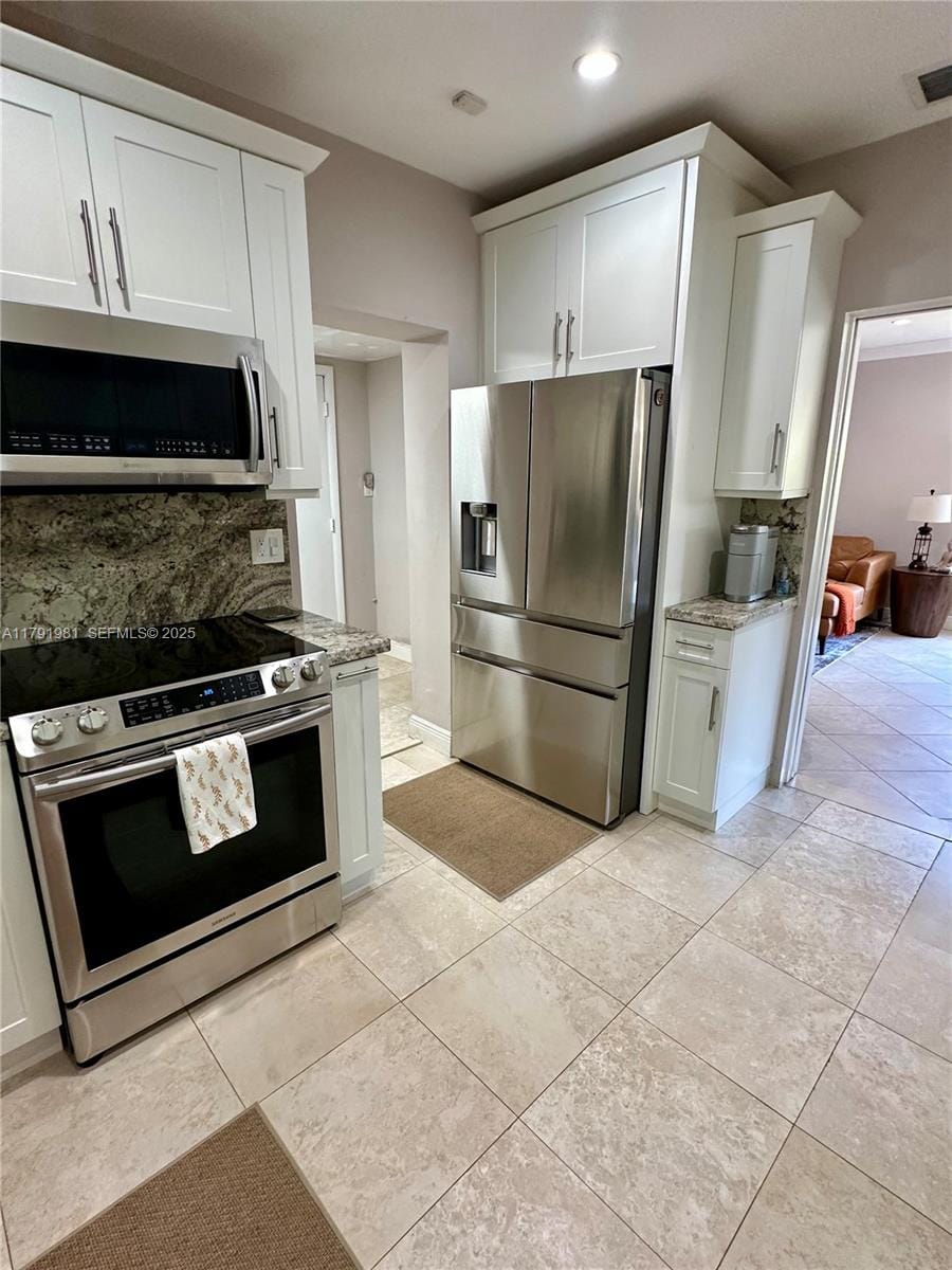 814 Capri Street, Coral Gables, FL 33134 photo 8