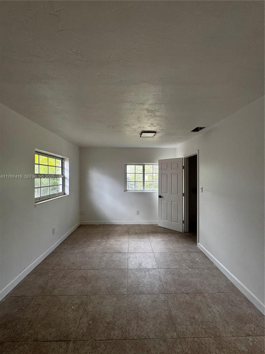 11104 SW 154th Terrace — photo 9