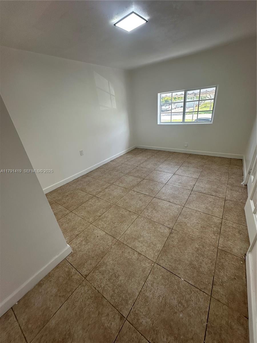 11104 SW 154th Terrace — photo 10