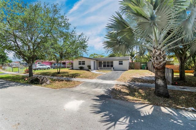 3830 NW 7th Court, sold in Academy Award Homes, Lauderhill, FL