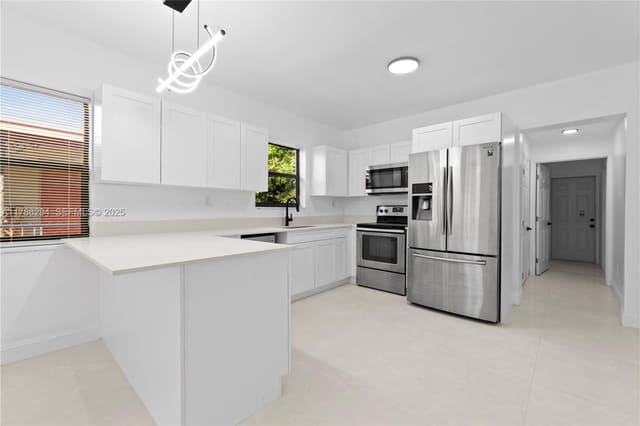 720 NW 6th Street, sold in West Harlem First Add, Hallandale Beach, FL